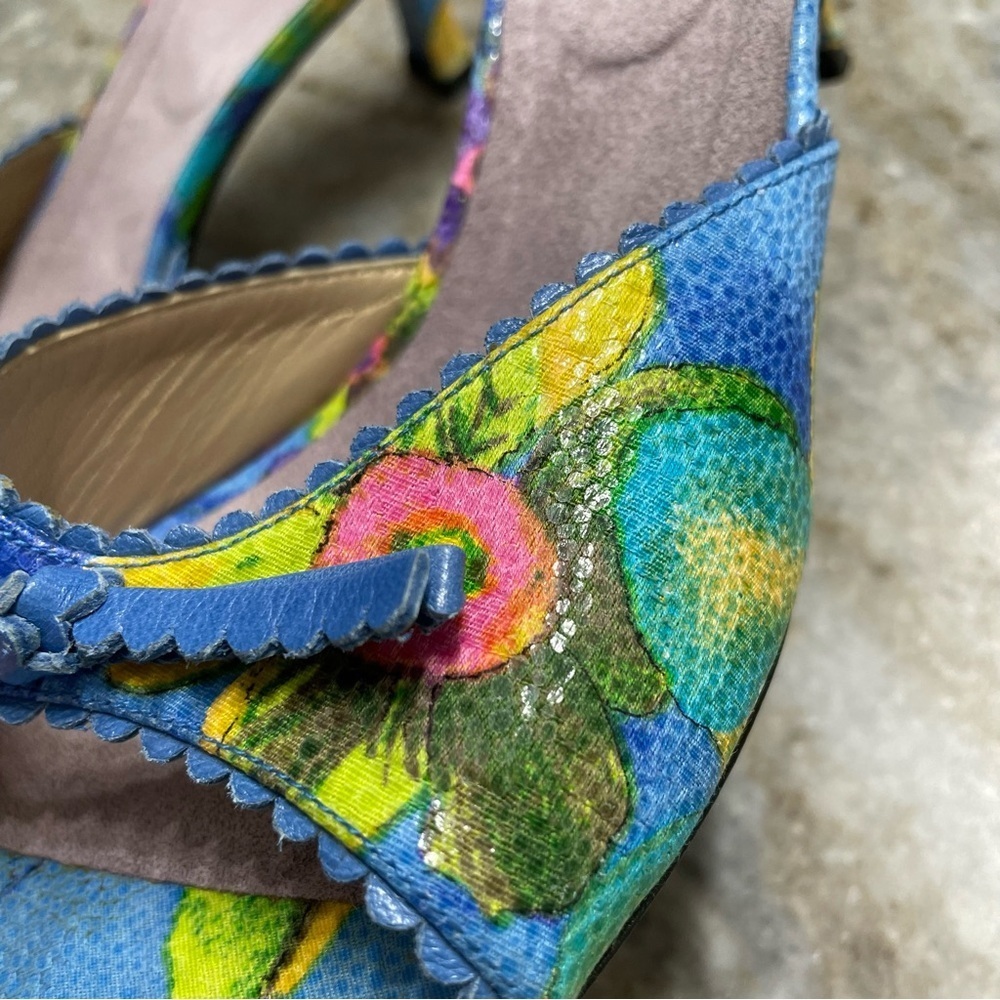 Stuart Weitzman Vintage Kitten Heel Floral Sandals Women’s 7.5 - Picture 3 of 13